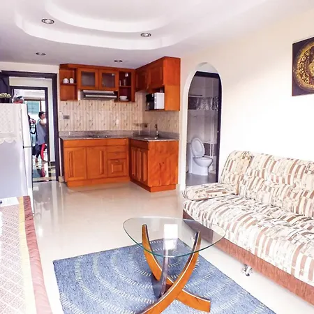 Junior Apartment Pattaya Exterior photo